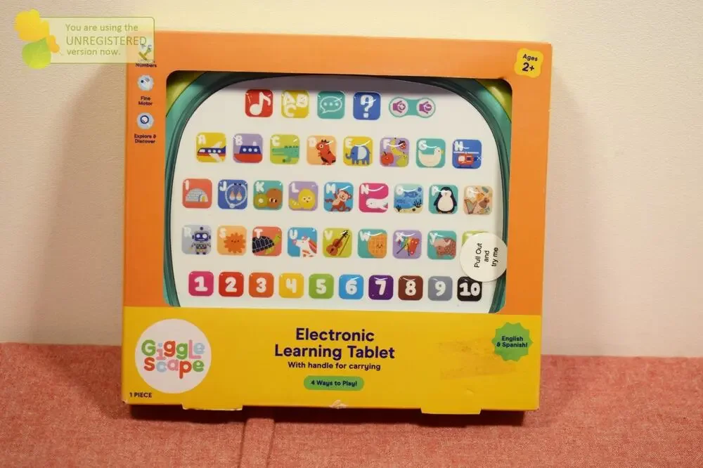 Gigglescape Electronic Learning Tablet with Light Soft Handle Bilingual #
